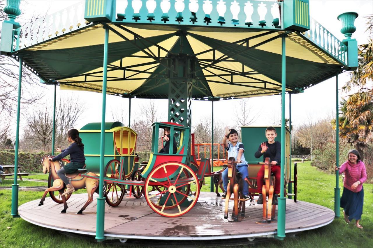 Camping De L'Orangerie De Lanniron كْيَمبيه المظهر الخارجي الصورة